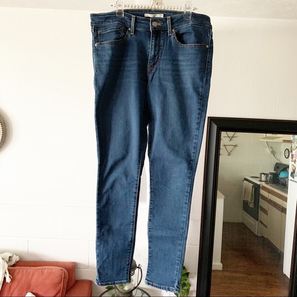 Levi’s 711 Skinny Jeans Dark Wash - Picture 1 of 6